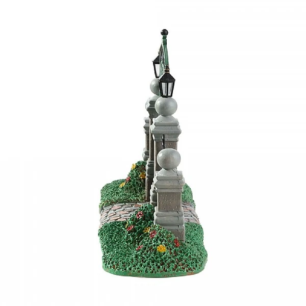 Lemax Victoria Park Gateway 2 Lemax Victoria Park Gateway - Image 2